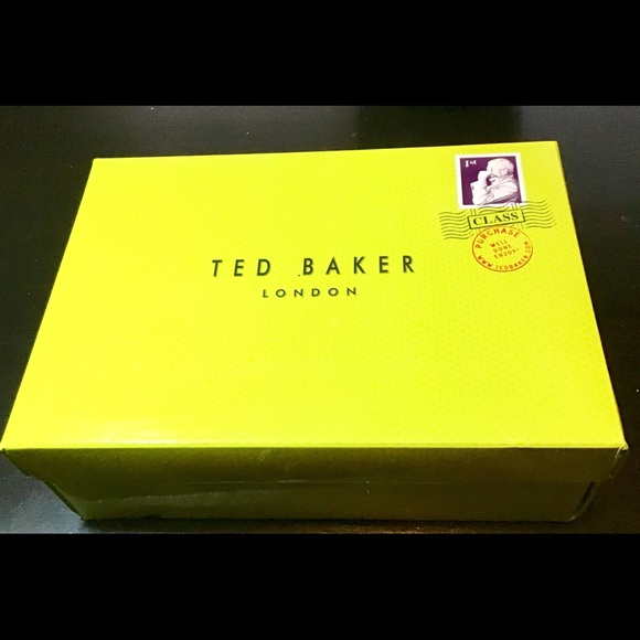 Ted Baker Suede Fuchsia/Rose Gold Stilettos - Picture 6 of 7